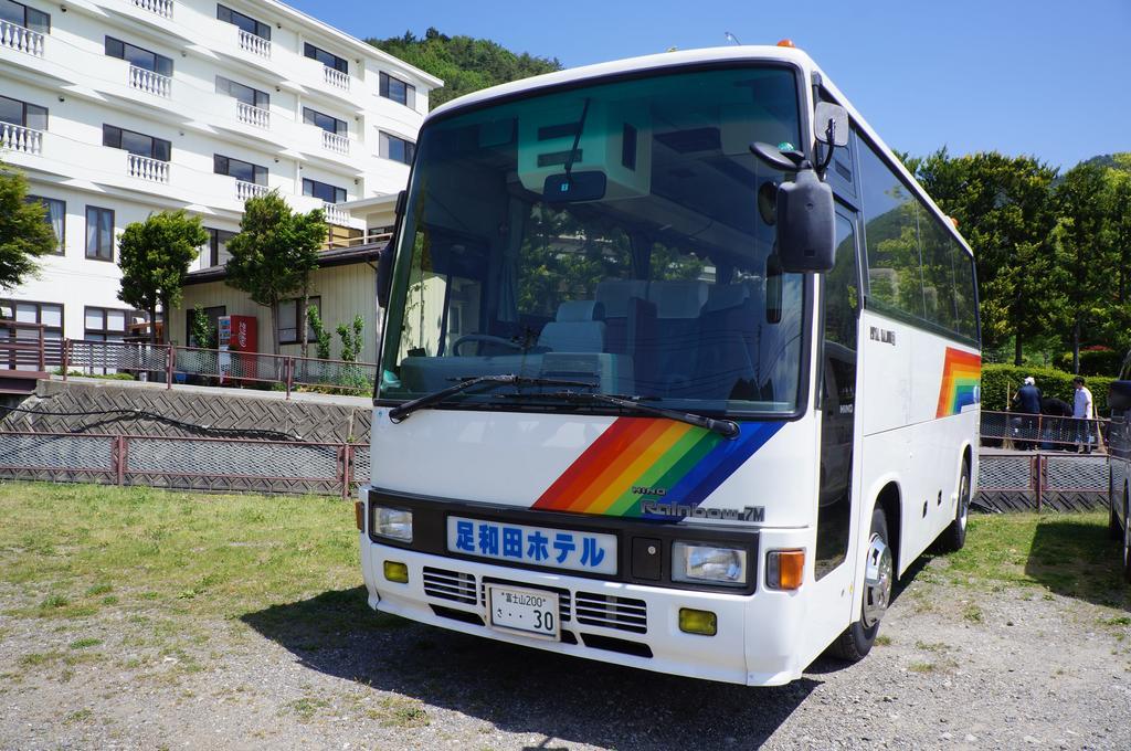 足和田ホテル 富士河口湖町 エクステリア 写真